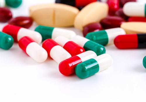 吃了消炎药能喝酒吗