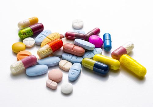 吃了消炎药能喝酒吗