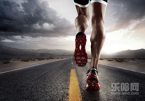 冬天早上跑步好吗,冬天早上跑步好不好-乐哈健