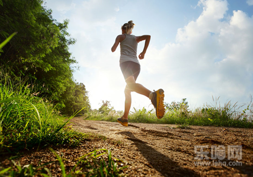 冬天早上几点跑步最好,冬天什么时候跑步最好
