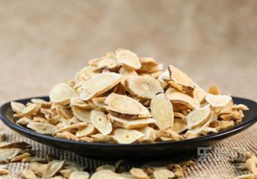 黄芪当归的功效与作用及食用方法,黄芪和当归