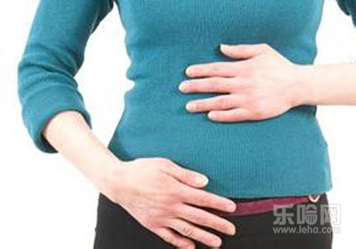 腹胀气快速排气法,腹胀气怎么办快速排气-乐哈