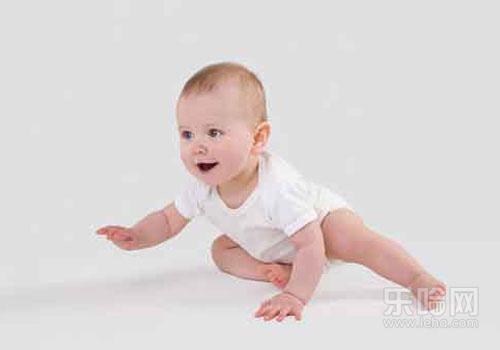 宝宝发烧物理降温的正确做法,宝宝物理降温的