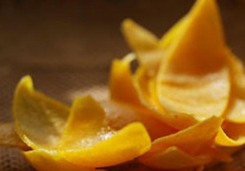 橙子皮煮水止咳吗