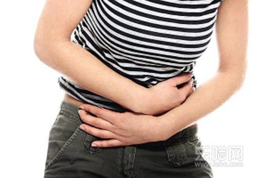 肚子胀尿少怎么回事,肚子胀排尿少是什么原因