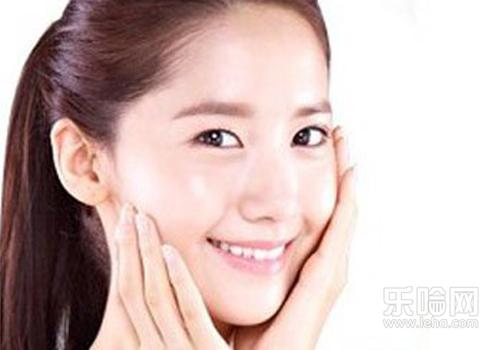 素颜霜对皮肤伤害大吗,素颜霜对皮肤有伤害吗