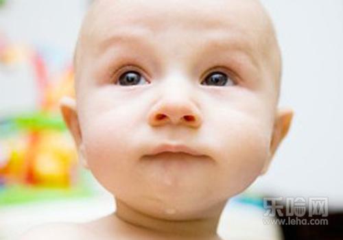 宝宝流口水下巴红疙瘩怎么办,宝宝流口水下巴