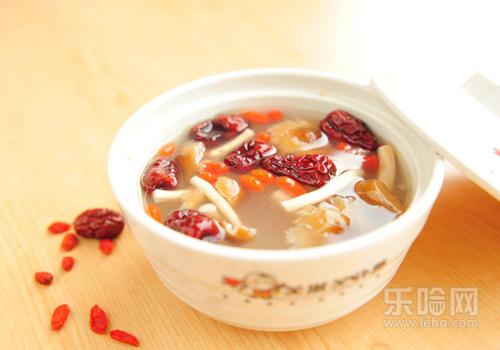 尿酸高饮食要注意什么,尿酸高饮食注意事项-乐