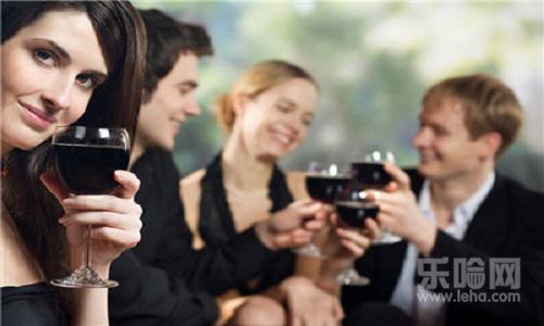 喝酒后口渴是什么原因,喝酒后口干是什么原因