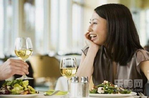 怎么喝酒不容易醉,怎么喝酒不醉的小技巧,喝酒