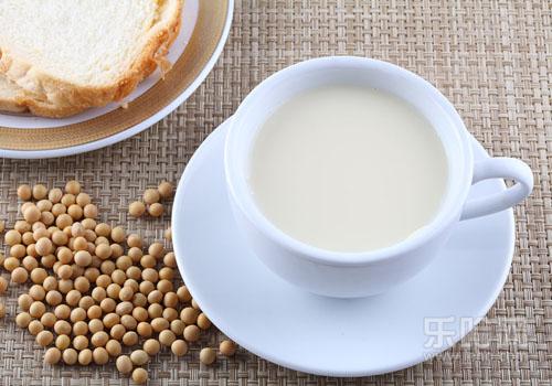 老人吃什么钙片补钙效果好,老人吃哪种钙片好