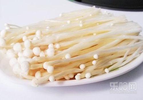 金针菇发黄还能吃吗,金针菇变黄能吃吗-乐哈健