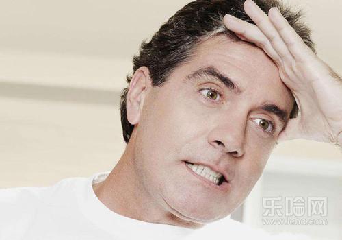 尿酸高发烧的原因分析,尿酸高会引起发烧吗-乐