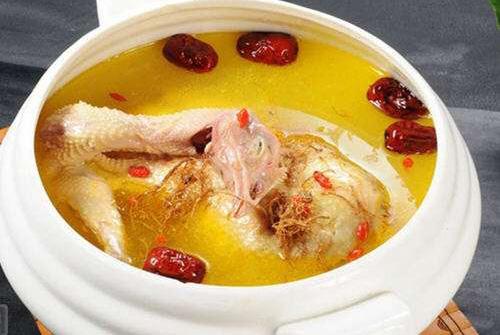 天麻炖鸡的功效与作用,天麻炖鸡的做法