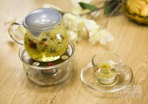 枸杞菊花冰糖泡茶能加蜂蜜,枸杞菊花加蜂蜜的