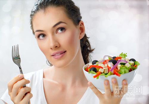 只吃菜不吃饭的危害,光吃菜不吃饭有啥影响,吃