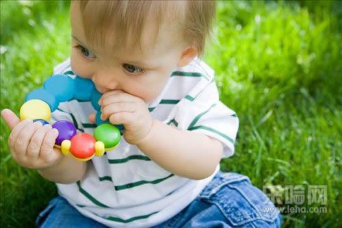 1岁宝宝身高多少厘米,1岁宝宝身高不达标怎么