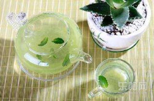 芦荟熬水喝有什么好处,芦荟的食用价值-乐哈健