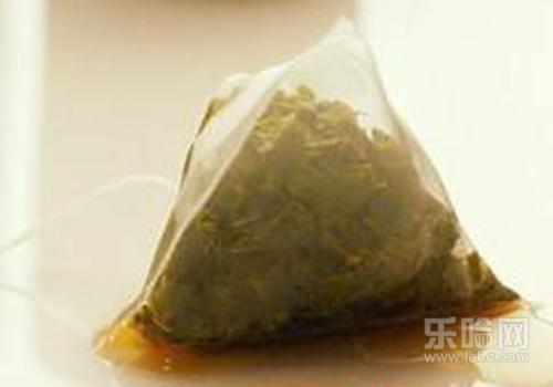 孕睫术做完眼睛会肿吗,孕睫毛眼睛肿了怎么办