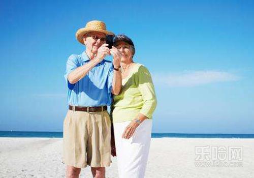 膝盖疼有响声是怎么回事,膝盖保养方法-乐哈健