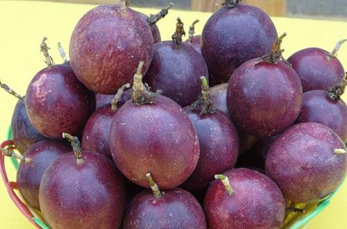 百香果能放多久 百香果放多久不能吃