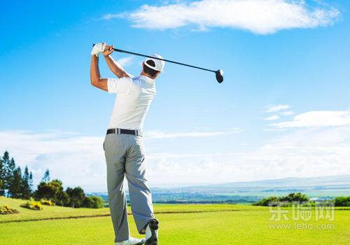 打喷嚏有臭味是什么原因,打喷嚏臭怎么办-乐哈