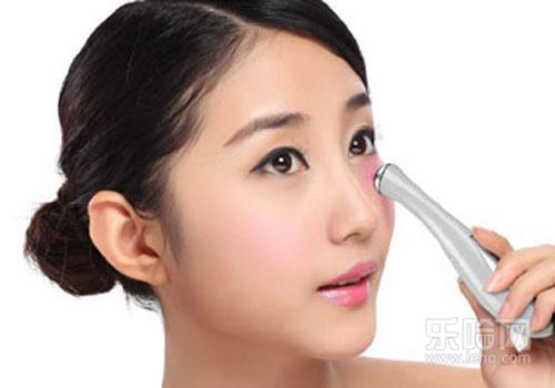 哭了一晚上眼睛很肿怎么样快速消肿,眼睛哭肿