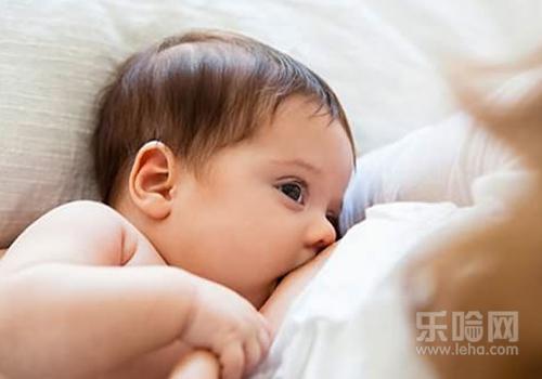 母乳的颜色应该是什么颜色,母乳的颜色很淡是