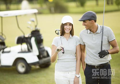 打喷嚏有臭味是什么原因,打喷嚏臭怎么办-乐哈