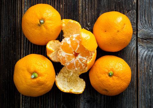 宝宝感冒吃什么水果好 草莓、蓝莓、荸荠可以