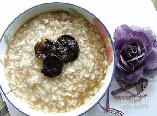 阴虚火旺与阴虚阳亢的区别-乐哈健康网