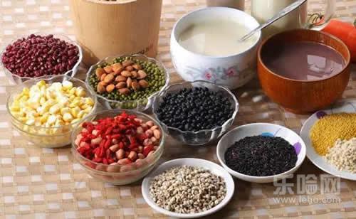 治疗,大便是黑色的怎么办,大便黑色如何调理-乐