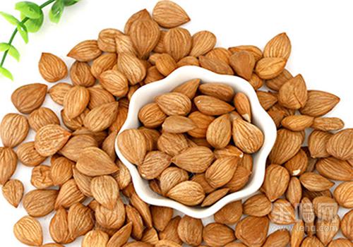 甜杏仁油能吃吗,甜杏仁油可食用吗-乐哈健康网