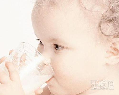 宝宝扁桃体发炎引起发烧怎么办,宝宝扁桃体发