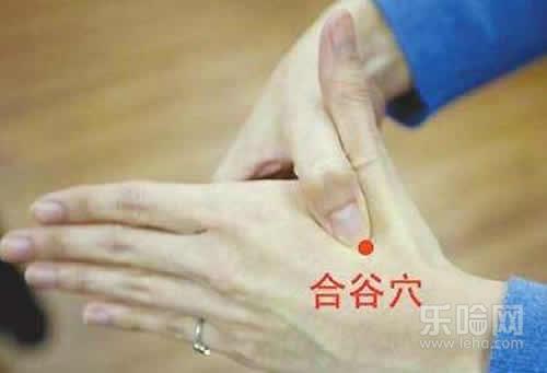 咽喉痛怎么办简单办法,怎样快速治疗咽喉痛,咽