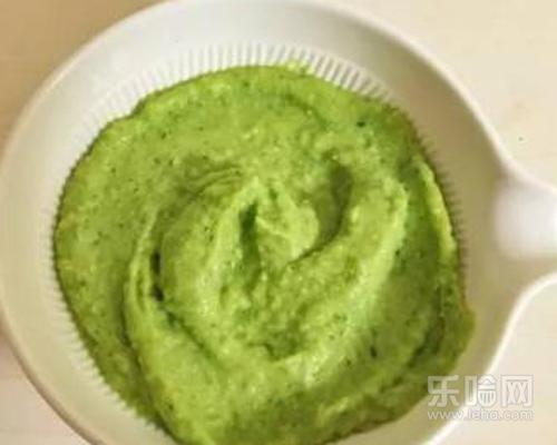 婴儿辅食菠菜泥怎么做,婴儿辅食菠菜泥的做法