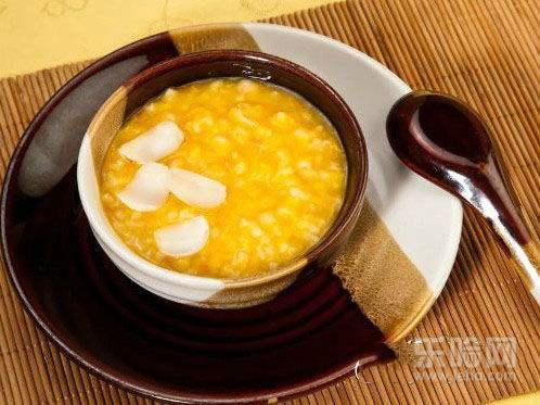 上火小便会黄吗,为什么上火尿是黄的-乐哈健康