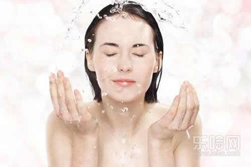 黄瓜水可以天天敷吗,黄瓜水面膜可以天天做吗