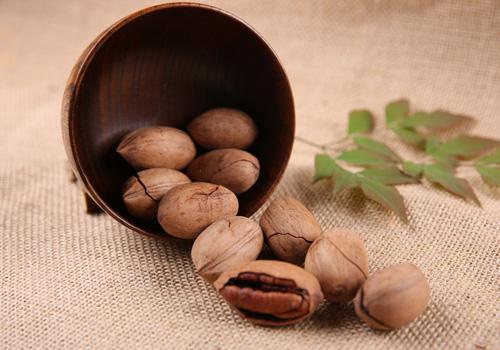 孕妇一天吃几个碧根果合适