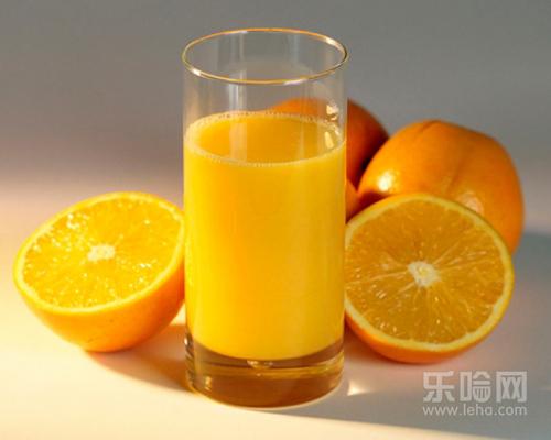 四个月宝宝可以喝什么果汁,4个月宝宝喝什么果