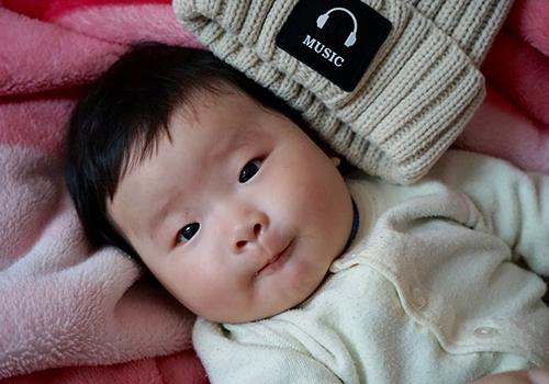 宝宝湿疹可以用红霉素眼膏吗