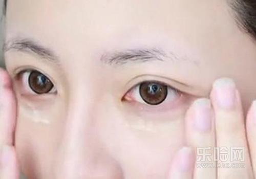 眼霜需要卸妆吗,用了眼霜后要卸妆吗-乐哈健康