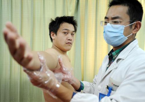 体检没多久就查出中晚期癌症 我们是不是做了