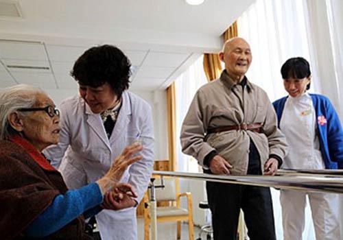 北京八成养老机构年内要有医疗服务-乐哈健康