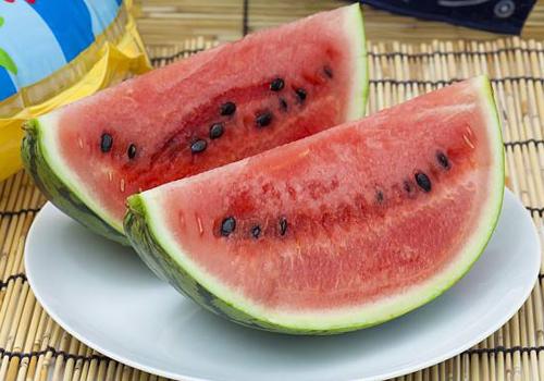 体寒的人夏天不能吃什么水果