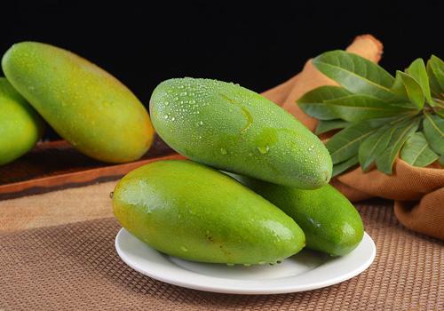 青芒果和黄芒果的区别