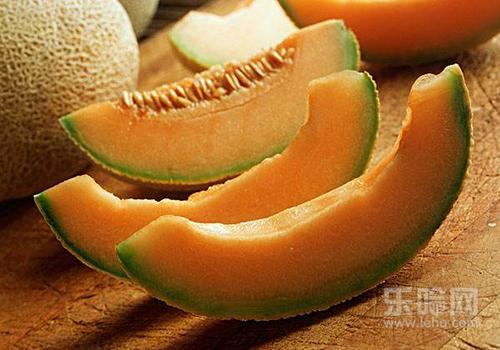 切开的哈密瓜能放多久,切开的哈密瓜可以放多