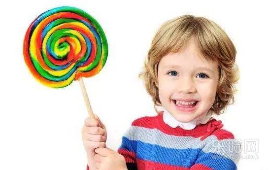 小孩吃糖果有什么坏处 儿童龋齿率高居不下!爱
