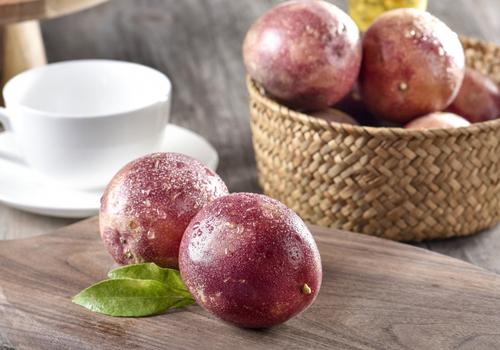 百香果晚上可以吃吗