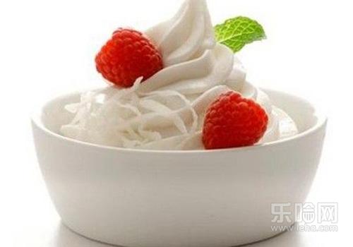 老酸奶敷脸有什么好处,老酸奶敷面膜什么功效